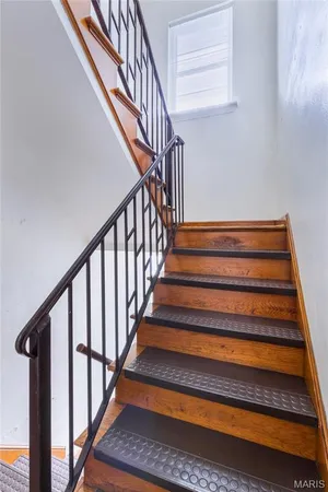 $1,700,000 | 8124-8130 Roxburgh Drive, Unit 1E 1W 2E 2W, St. Louis, MO 63105