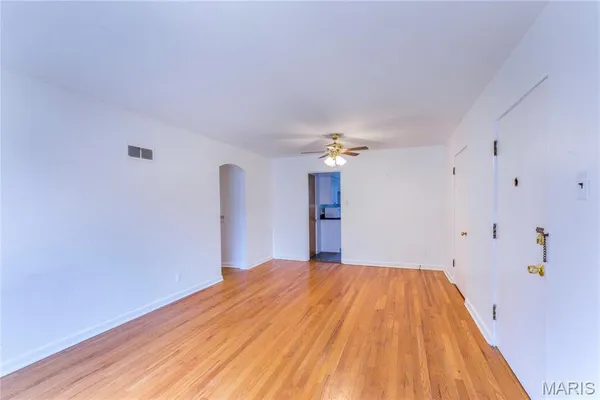 $1,700,000 | 8124-8130 Roxburgh Drive, Unit 1E 1W 2E 2W, St. Louis, MO 63105