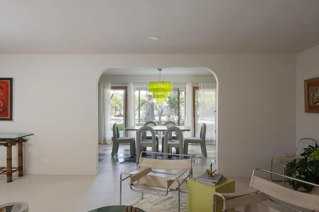 $1,395,000 | 298 North Farrell Drive, Palm Springs, CA 92262