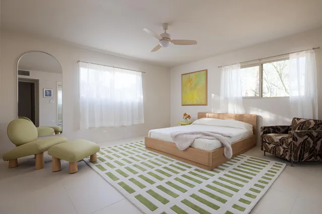 $1,395,000 | 298 North Farrell Drive, Palm Springs, CA 92262