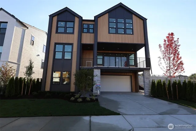 $2,448,900 | 8428 137th Avenue Southeast, Newcastle, WA 98059