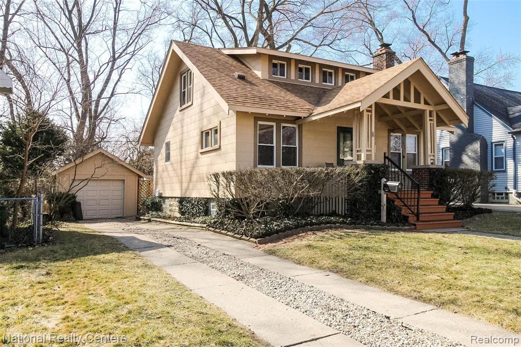 6 Kensington Boulevard Pleasant Ridge, MI 48069 - Photo 2 of 46