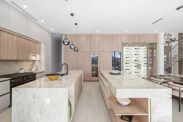 $6,495,000 | 750 Northeast 69th Street, Boca Raton, FL 33487