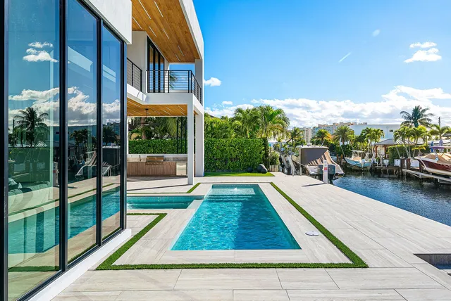 $6,495,000 | 750 Northeast 69th Street, Boca Raton, FL 33487