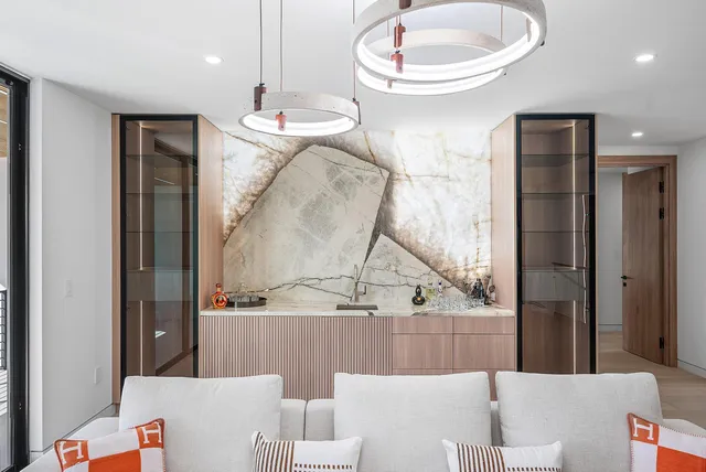 $6,495,000 | 750 Northeast 69th Street, Boca Raton, FL 33487