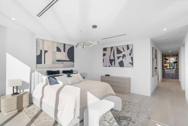 $6,495,000 | 750 Northeast 69th Street, Boca Raton, FL 33487