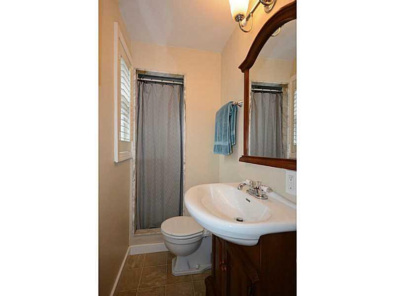 5380 Library Road Bethel Park, PA 15102 - Photo 14 of 24 Full Bath.
