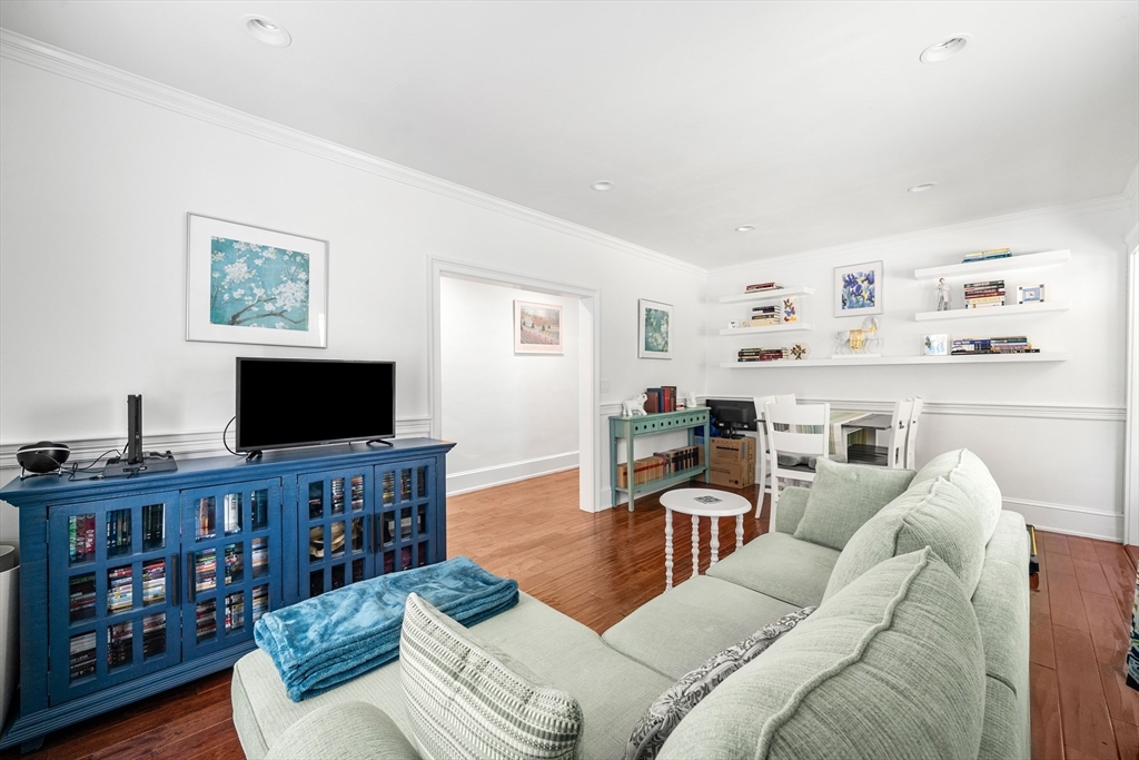 48 Valley Road Lexington, MA 02421 - Photo 6 of 20 Gallery Image 6