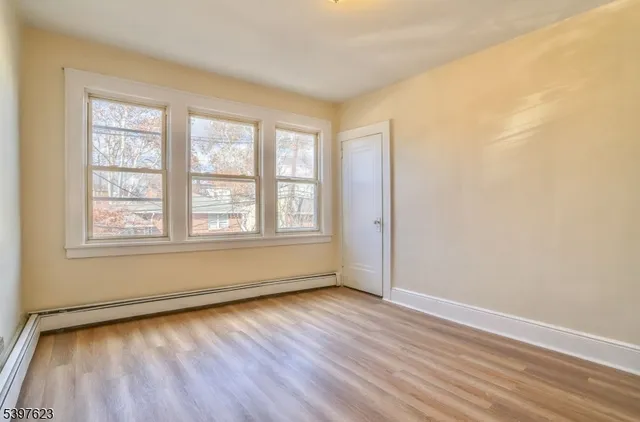 $2,200 | 84 Magnolia Street, Unit 2R, Belleville, NJ 07109