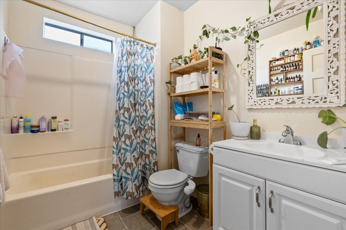 367 Clark Street Grass Valley, CA 95945 - Photo 16 of 51 Upstairs