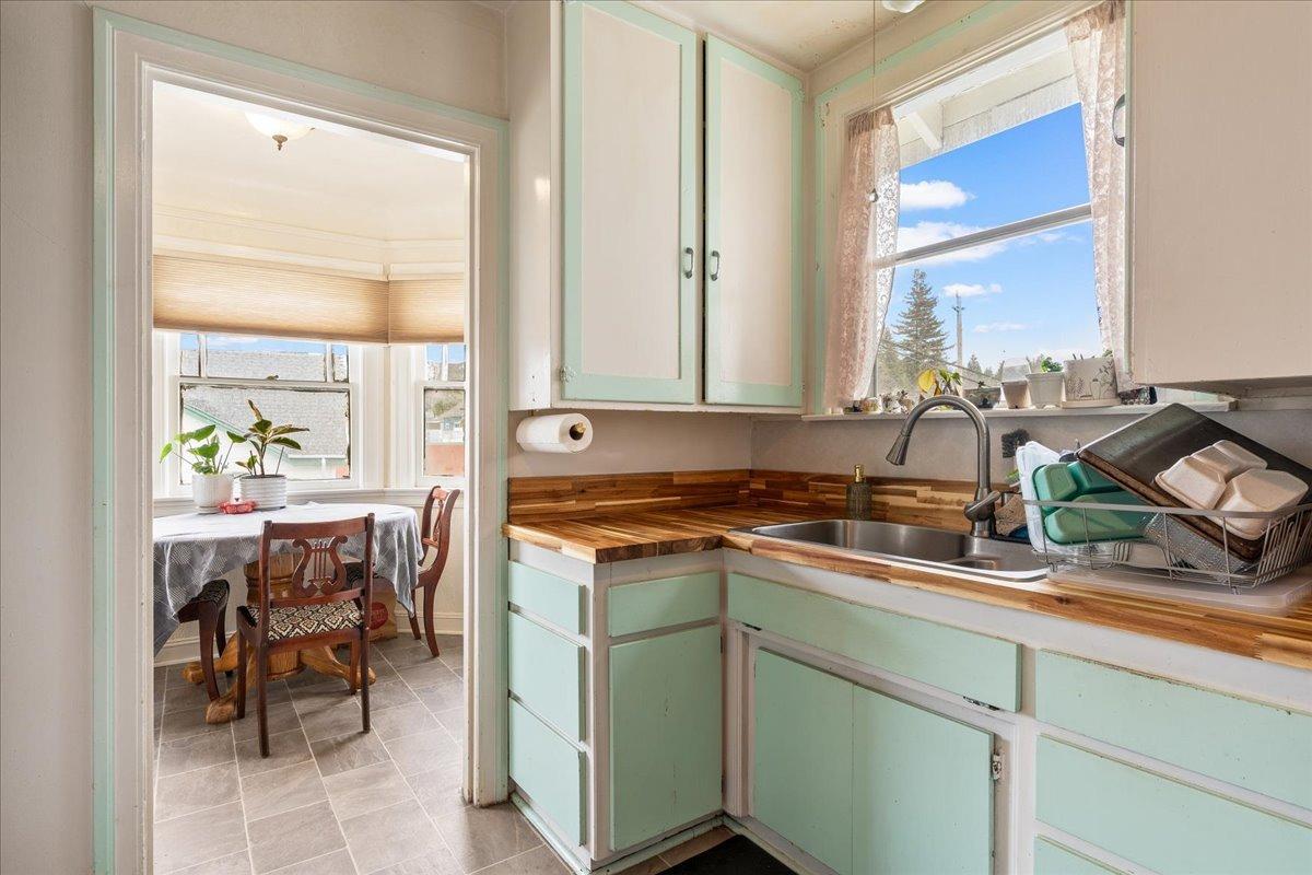 367 Clark Street Grass Valley, CA 95945 - Photo 8 of 51 Upstairs