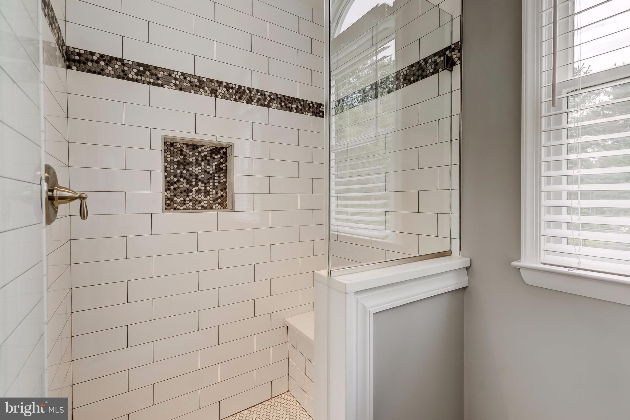 625 Edwards Road Annapolis, MD 21409 - Photo 12 of 30 a bathroom with a shower