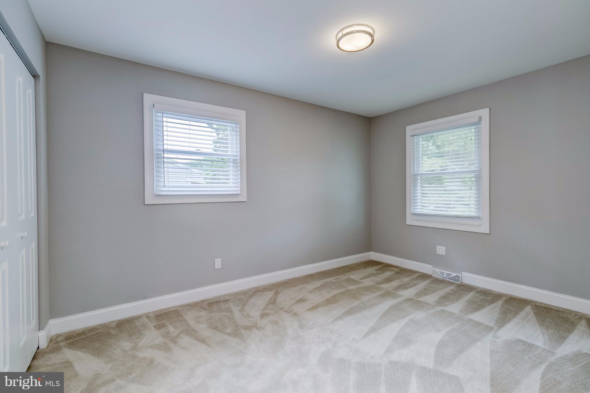 625 Edwards Road Annapolis, MD 21409 - Photo 14 of 30 a view of room with window