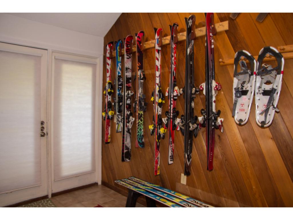 52 Mountainside At Attitash Road, Unit 52 Bartlett, NH 03812 - Photo 4 of 36 Gallery Image 4