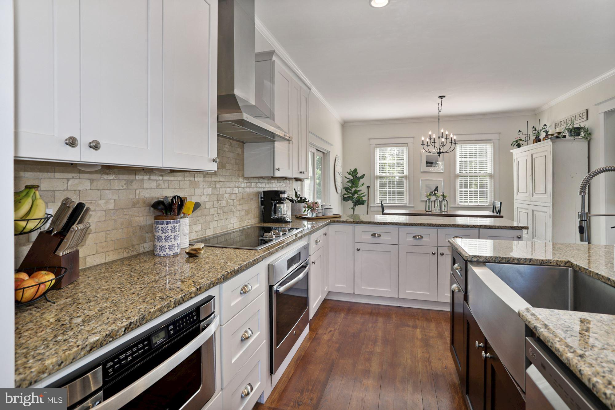 372 Forest Beach Road Annapolis, MD 21409 - Photo 13 of 49