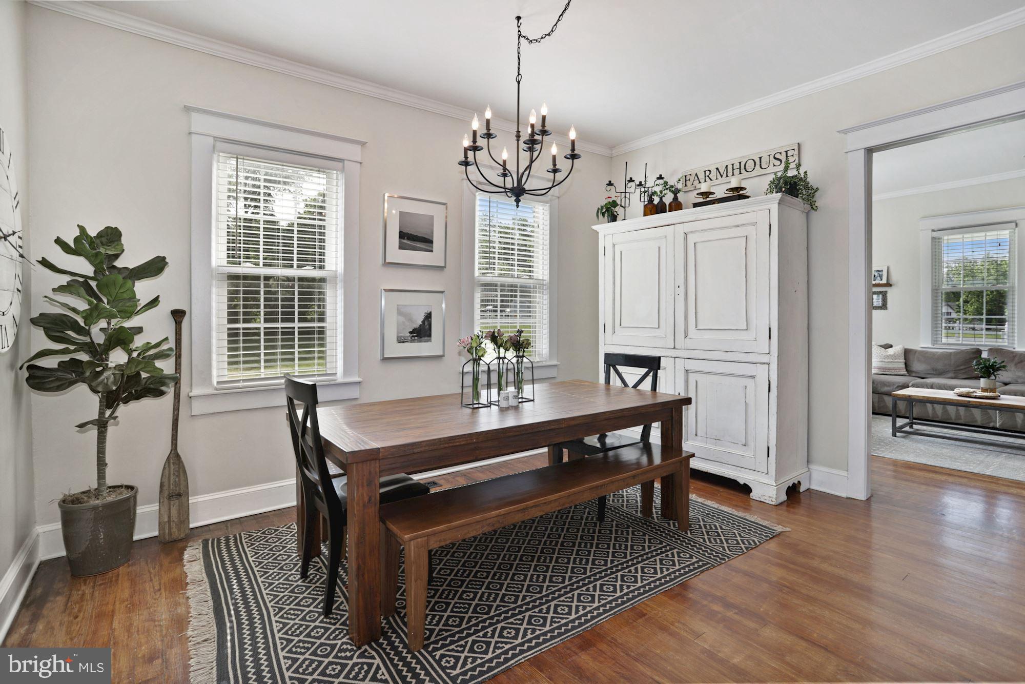 372 Forest Beach Road Annapolis, MD 21409 - Photo 14 of 49 Ring the dinner bell!