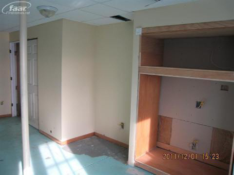 4055 West Coon Lake Road Howell, MI 48843 - Photo 2 of 10 20234664-1.JPG