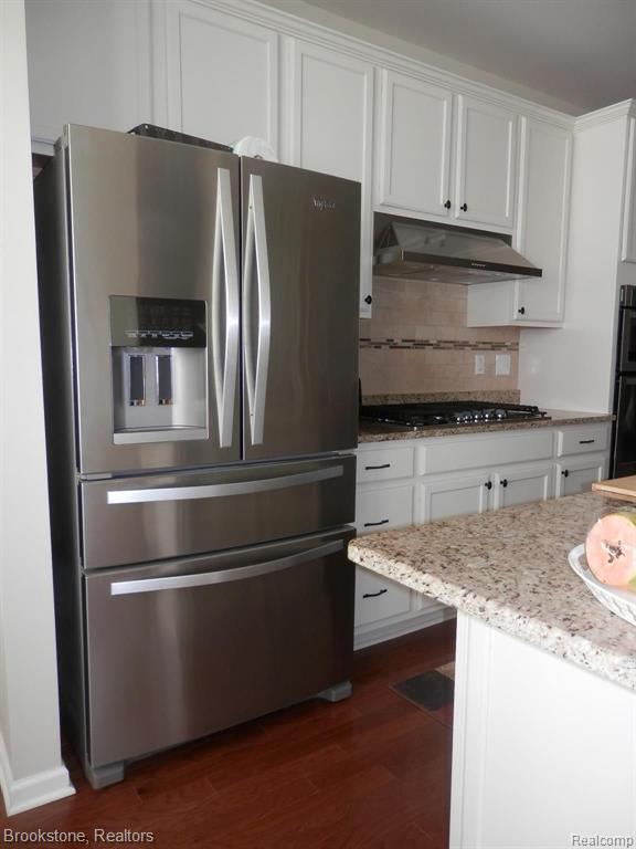 859 Barclay Circle Rochester Hills, MI 48307 - Photo 12 of 36