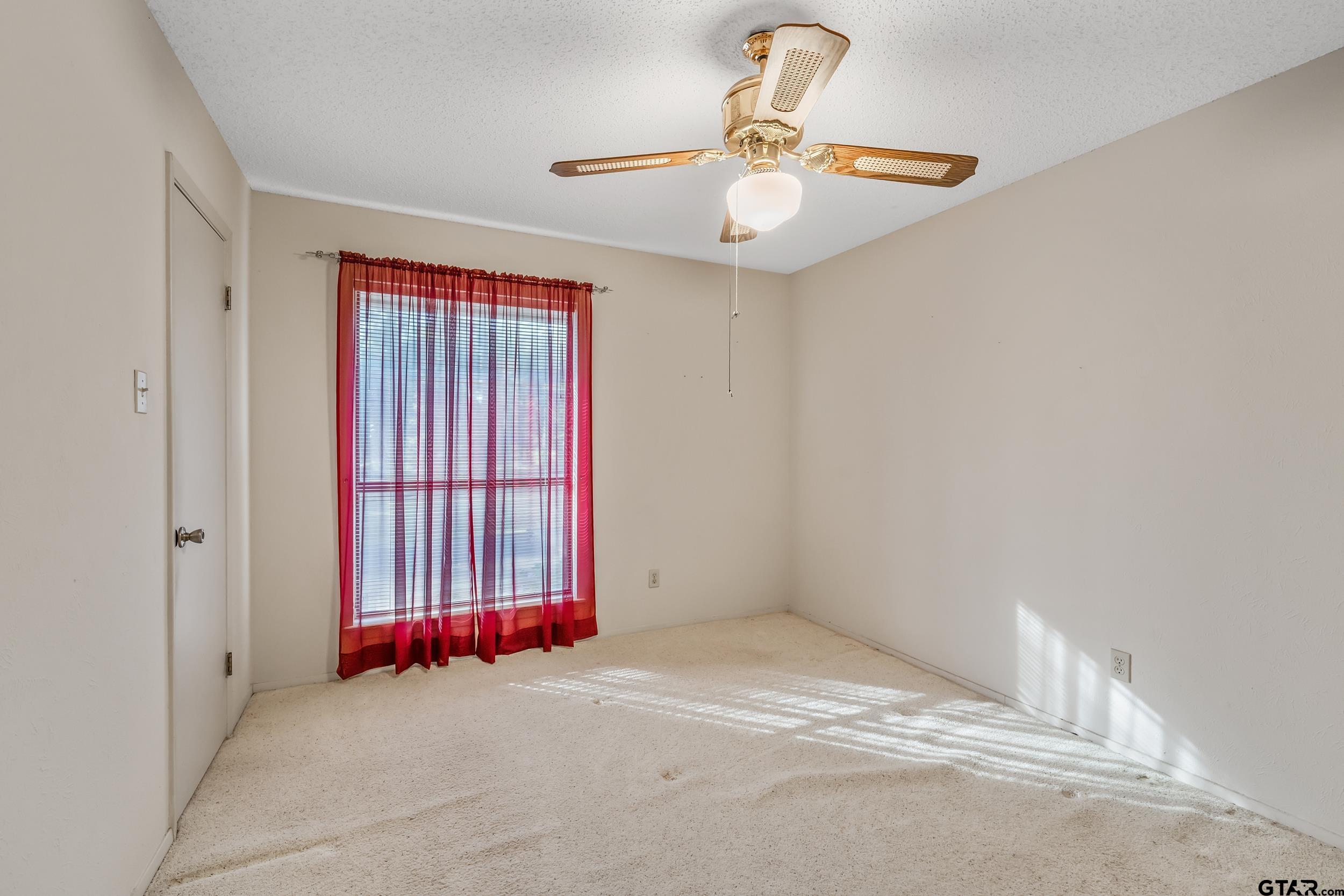 331 Bent Horseshoe Lane Holly Lake Ranch, TX 75765 - Photo 31 of 44