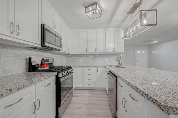 $2,200 | 1612 2nd Street, League City, TX 77573