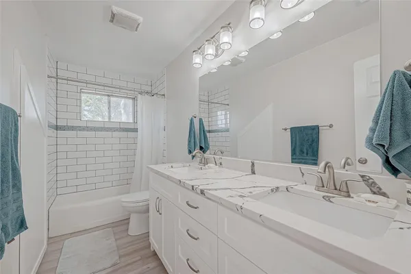$2,200 | 1612 2nd Street, League City, TX 77573