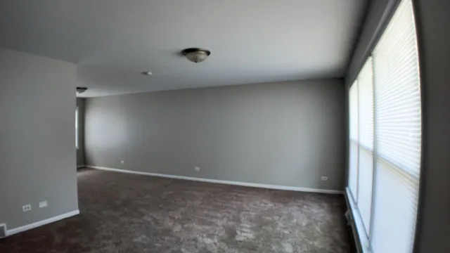 $220,000 | 15444 State Street, South Holland, IL 60473