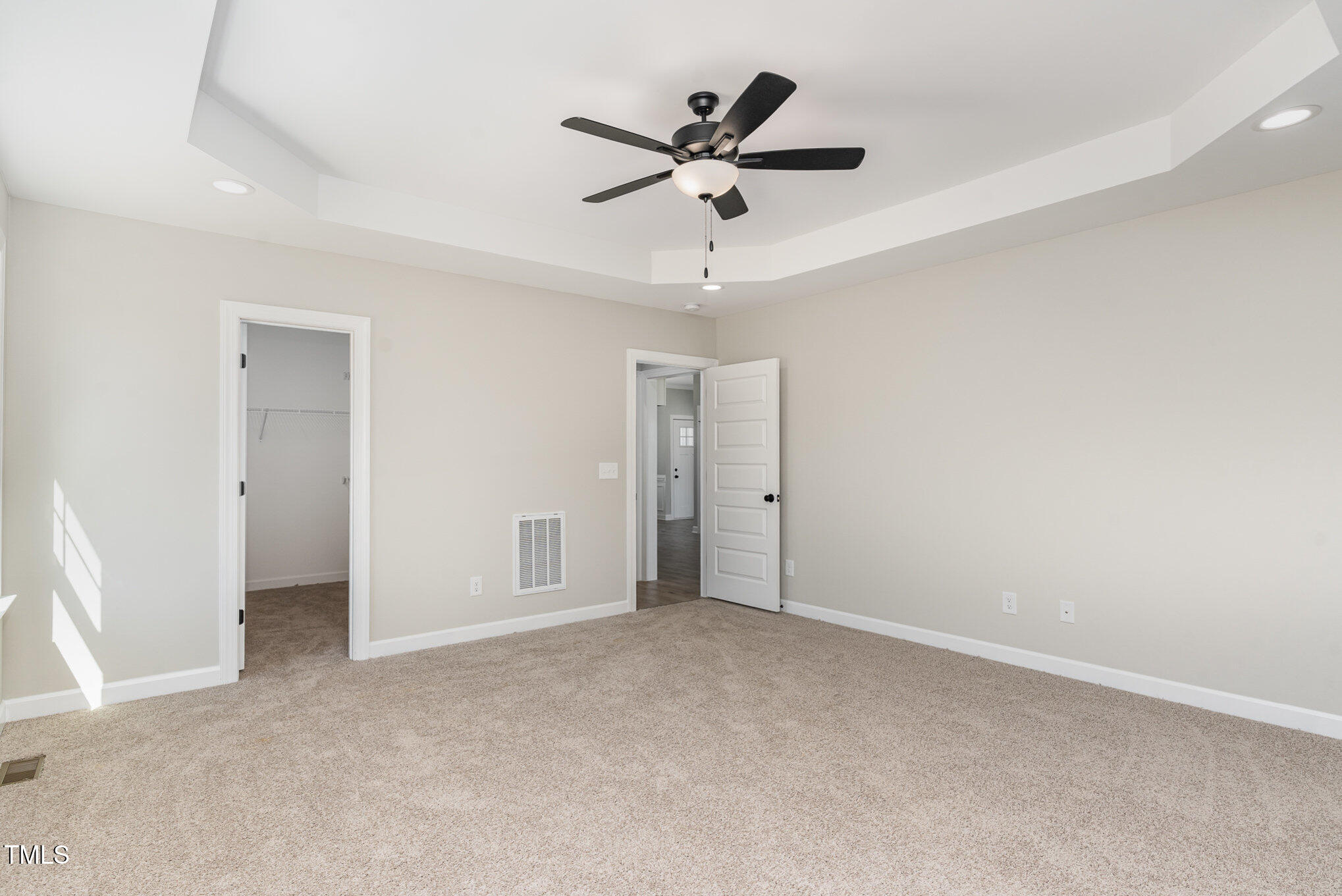 30 Tee Drive Selma, NC 27576 - Photo 18 of 28 a view of an empty room