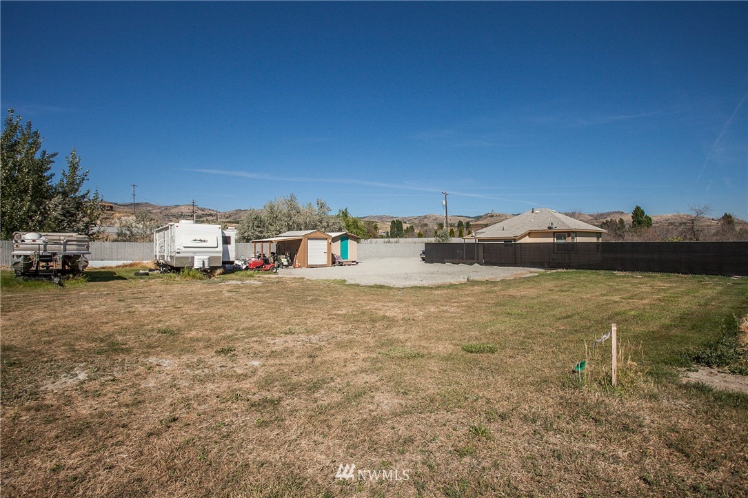42 South Madeline Road Manson, WA 98831 - Photo 11 of 16 Gallery Image 11