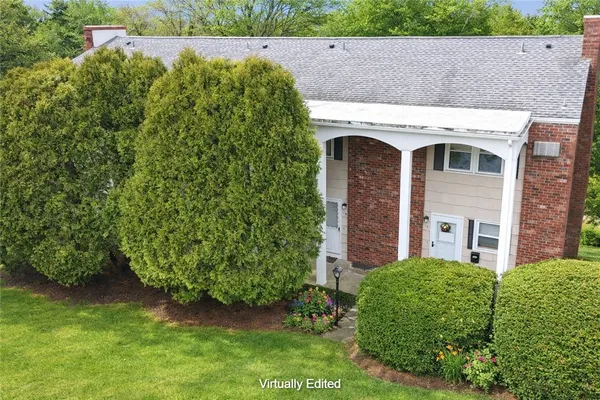 $290,000 | 9 Crestview Drive, Unit C, Westerly, RI 02891
