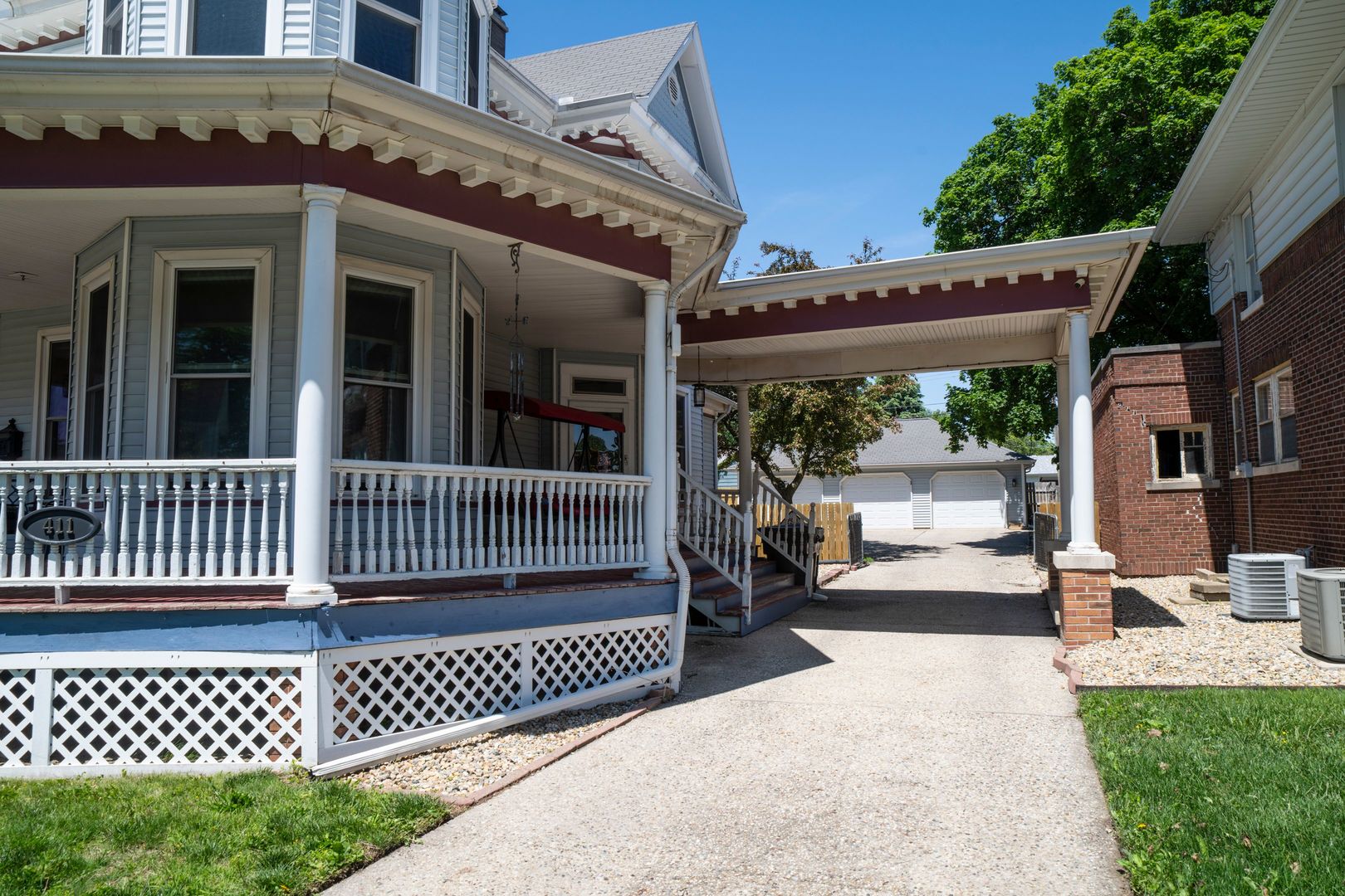 411 West Main Street Clinton, IL 61727 - Photo 25 of 31