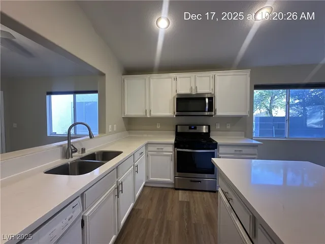 $2,100 | 6009 Kitamaya Street, North Las Vegas, NV 89031