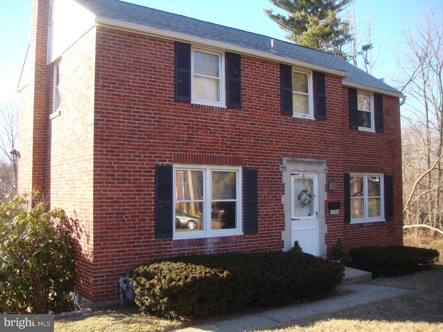 224 Gibbons Road Springfield, PA 19064 - Photo 2 of 20