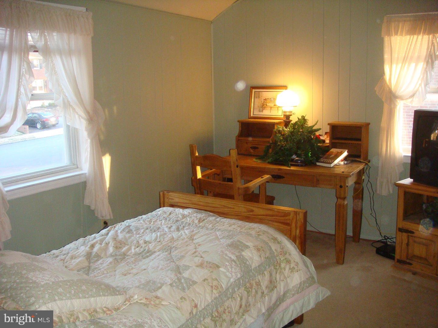 224 Gibbons Road Springfield, PA 19064 - Photo 15 of 20