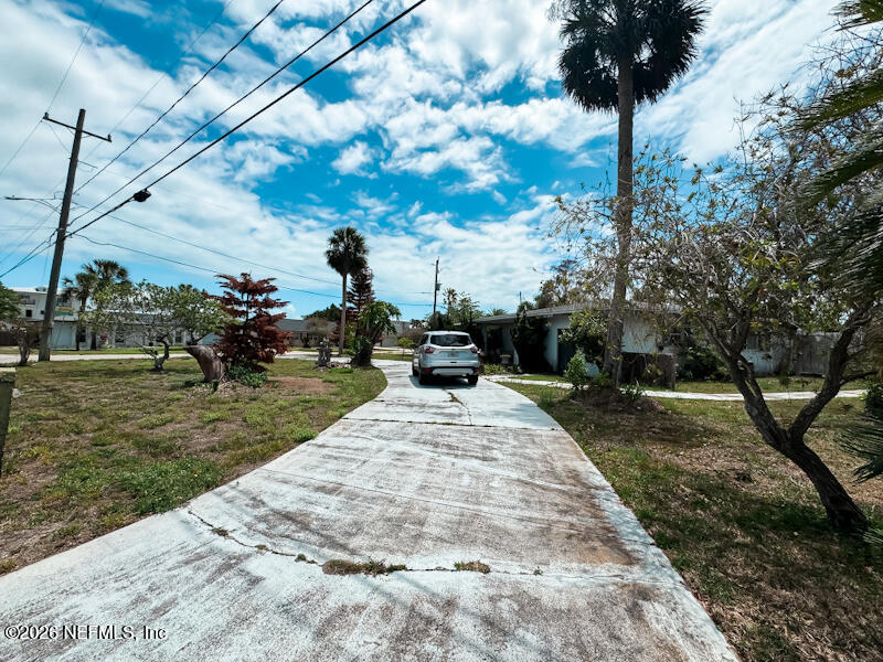 14540 Stacey Road Jacksonville, FL 32250 - Photo 9 of 26 42120_69f5064308426_05.01.2026_image-10