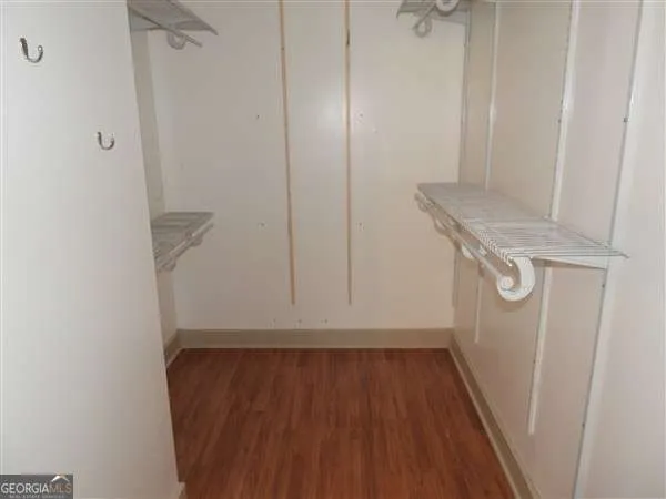 a view of utility room