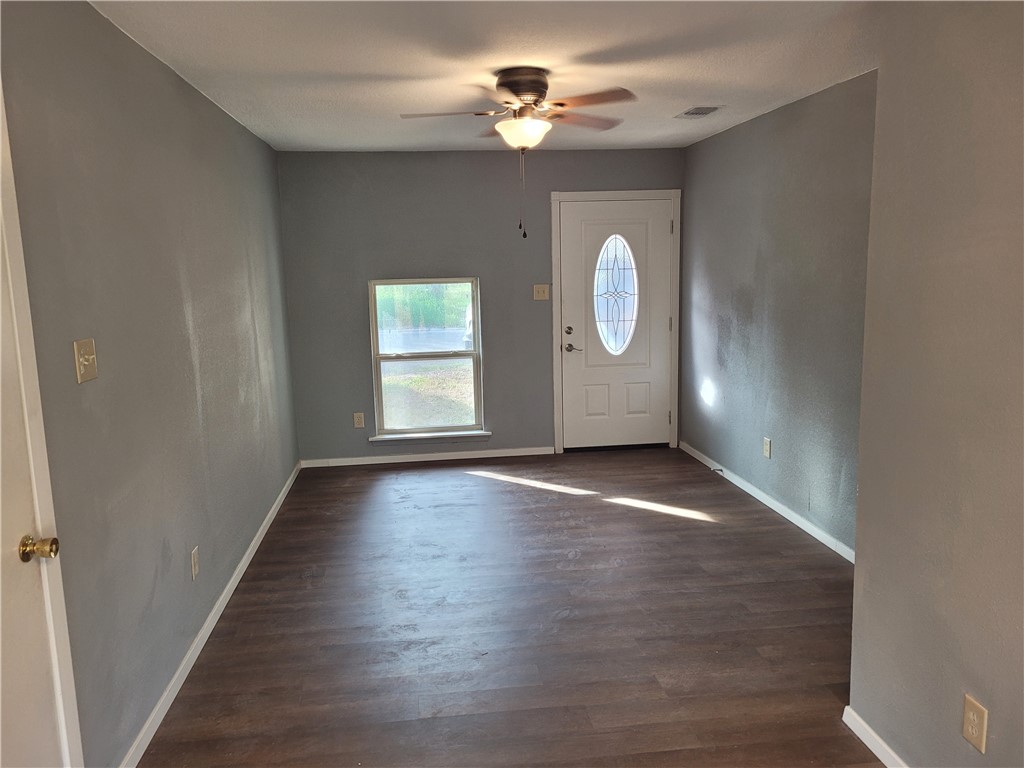 900 3rd Street Sinton, TX 78387 - Photo 9 of 21