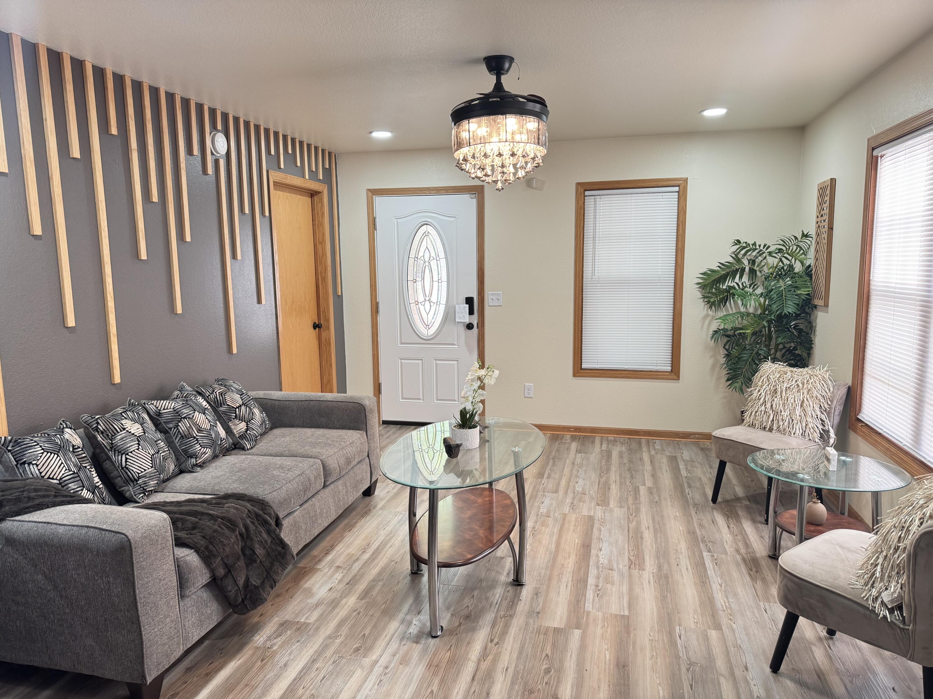 2210 North 15th Street Milwaukee, WI 53205 - Photo 2 of 19 IMG_0726