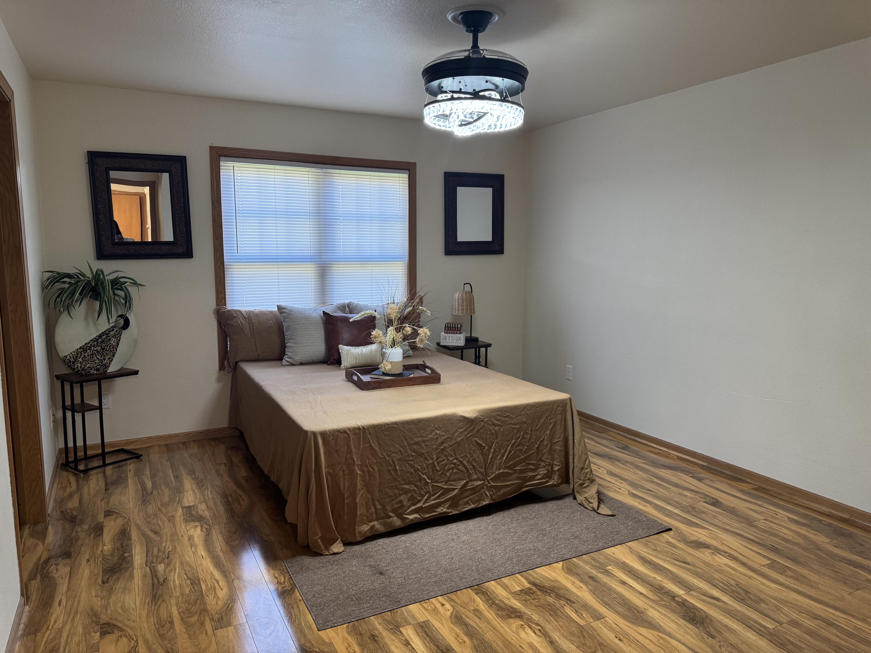 2210 North 15th Street Milwaukee, WI 53205 - Photo 7 of 19 IMG_0738