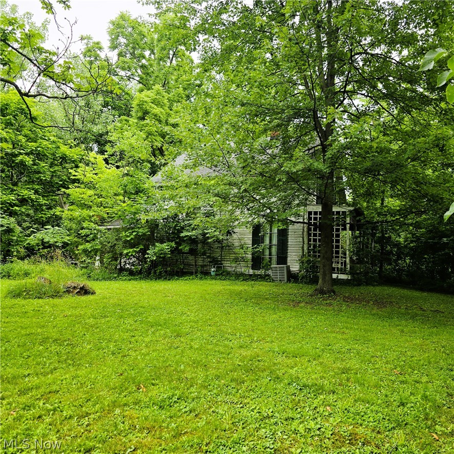6852 Eastland Road Middleburg Heights, OH 44130 - Photo 2 of 13