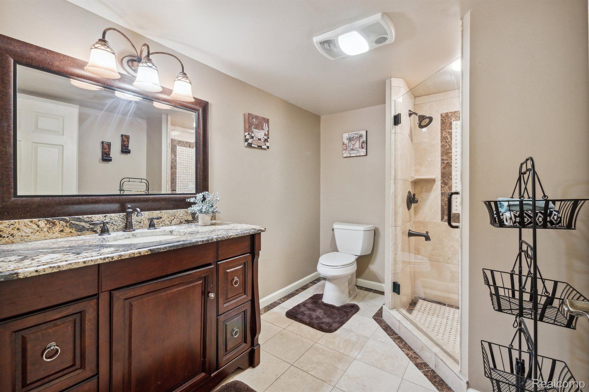 2527 Jackson Drive Rochester, MI 48309 - Photo 30 of 41 Gallery Image 30