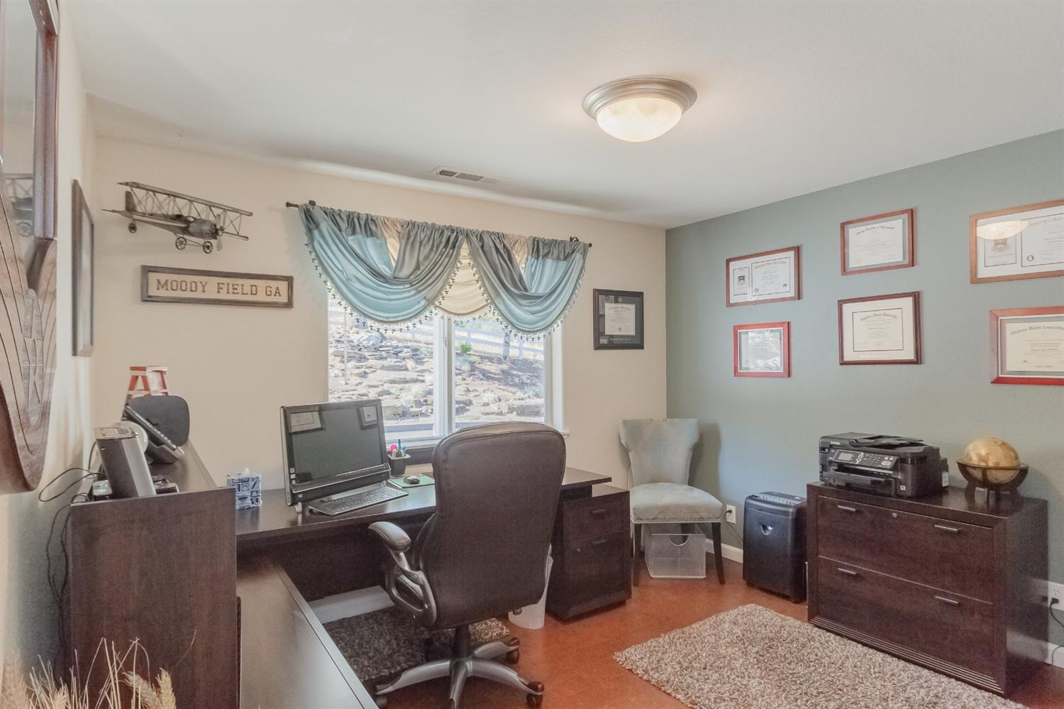 2409 Glory C Road Medford, OR 97501 - Photo 28 of 35 Additional Photo