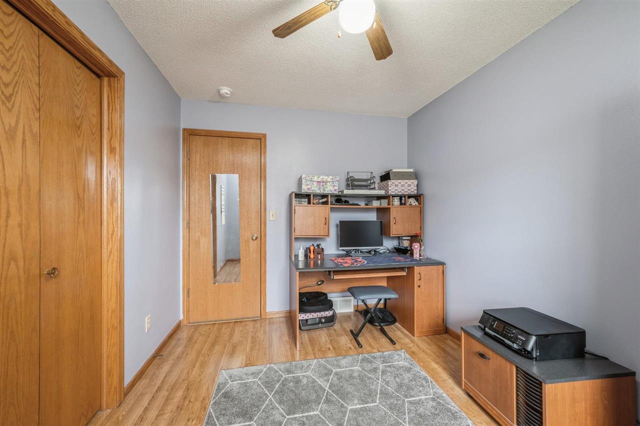 113 Rosedale Drive Center Point, IA 52213 - Photo 20 of 29 Gallery Image 20
