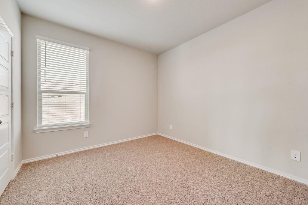 15944 Stableford Road Justin, TX 76247 - Photo 17 of 22 Gallery Image 17
