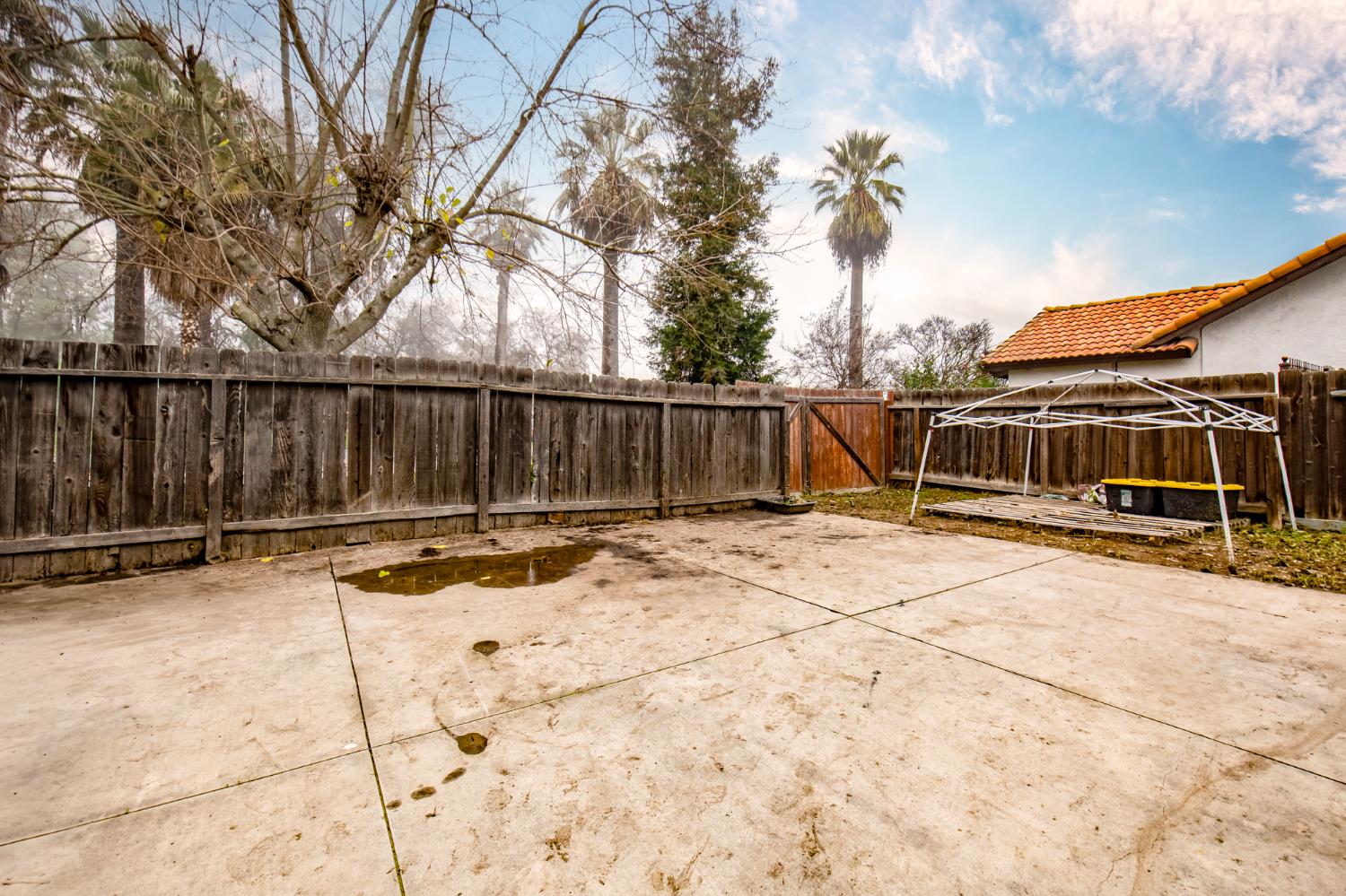 14531 West Kearney Boulevard Kerman, CA 93630 - Photo 18 of 22 a view of a dinning table and chairs in patio