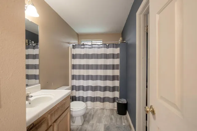 $500,000 | 14531 West Kearney Boulevard, Kerman, CA 93630