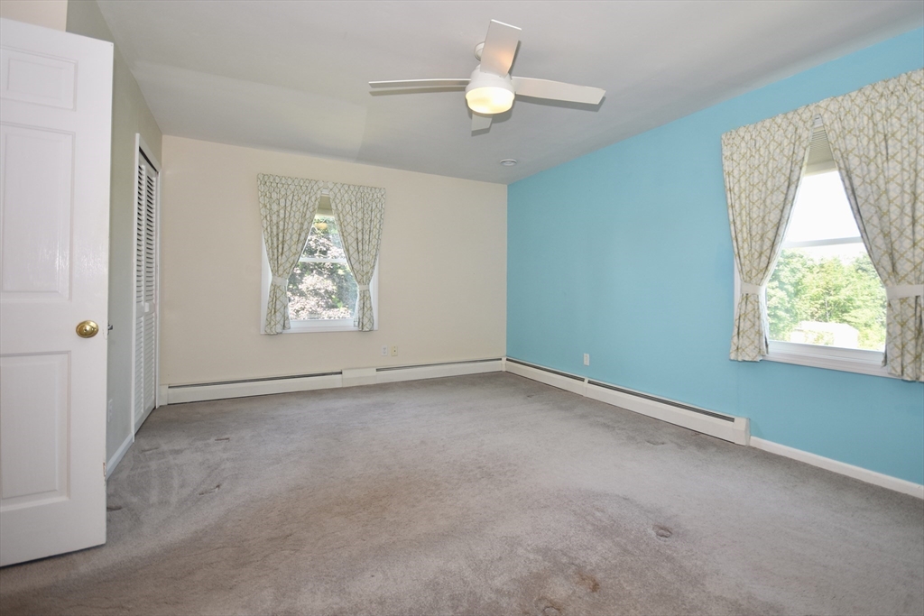 317 Slocum Road Dartmouth, MA 02747 - Photo 19 of 30 Gallery Image 19