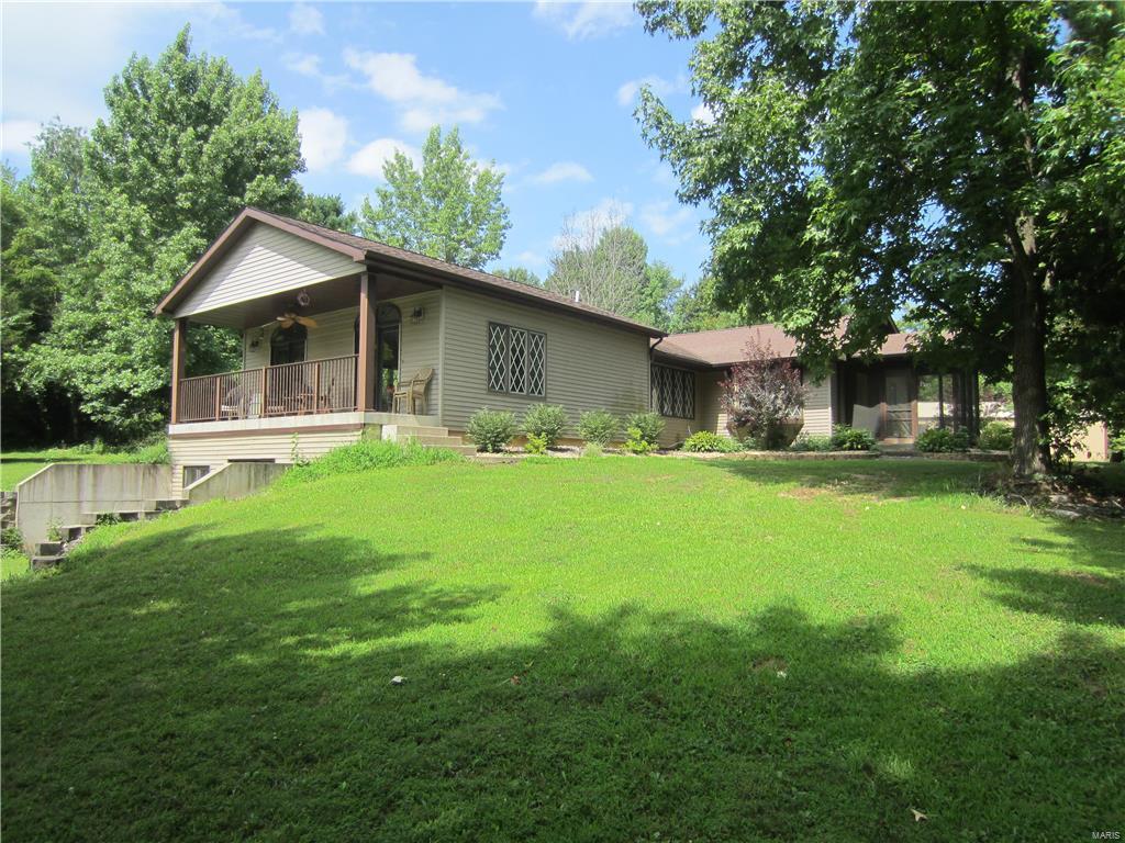 21141 Croxford Road Grafton, IL 62037 - Photo 2 of 41