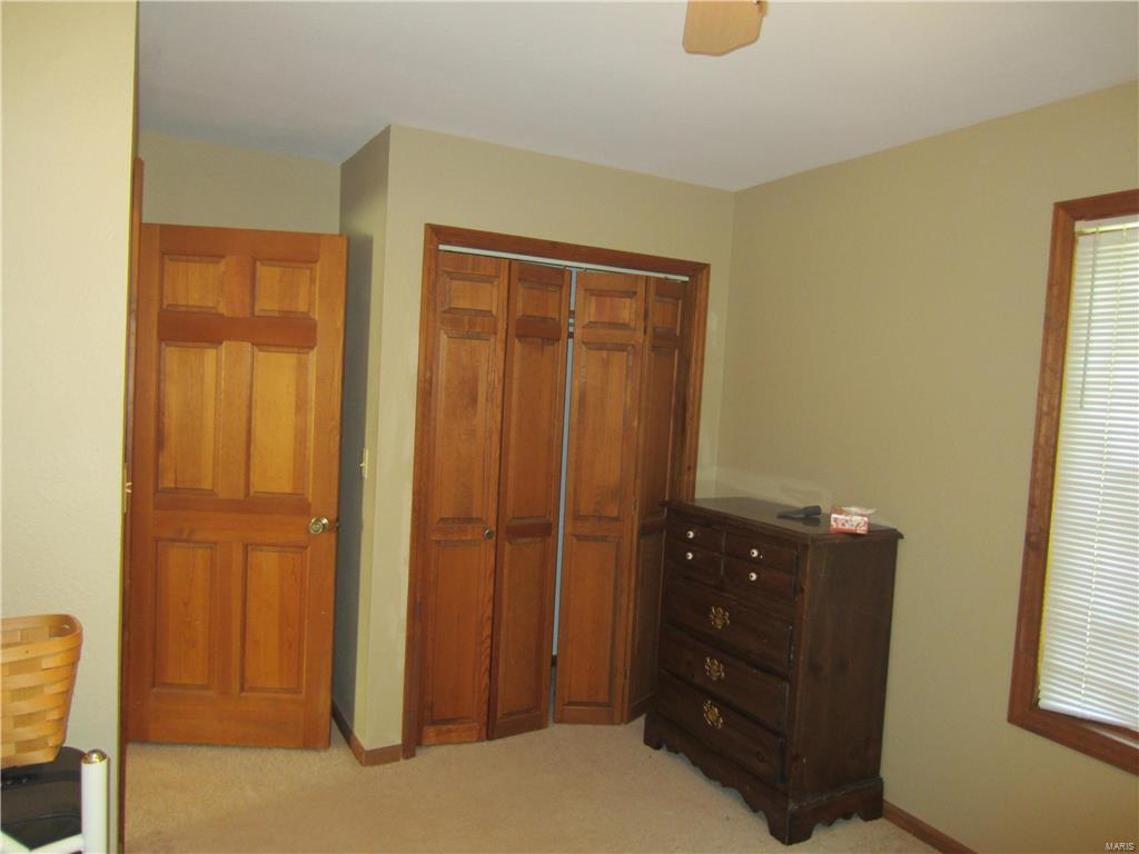 21141 Croxford Road Grafton, IL 62037 - Photo 25 of 41