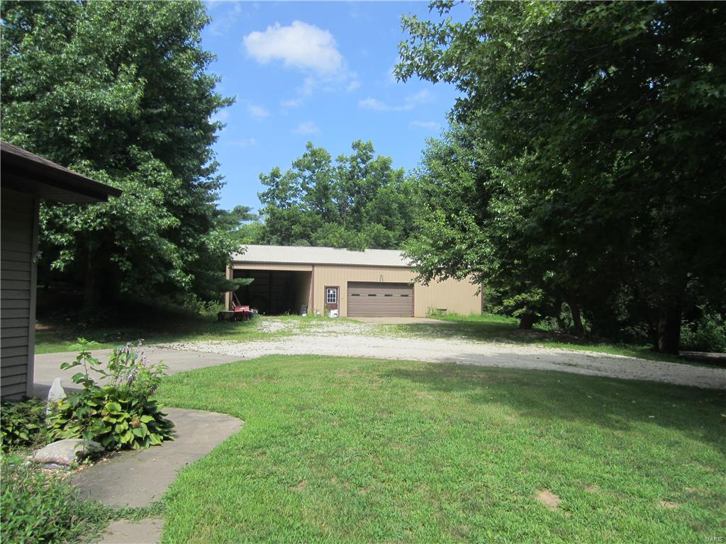 21141 Croxford Road Grafton, IL 62037 - Photo 6 of 41