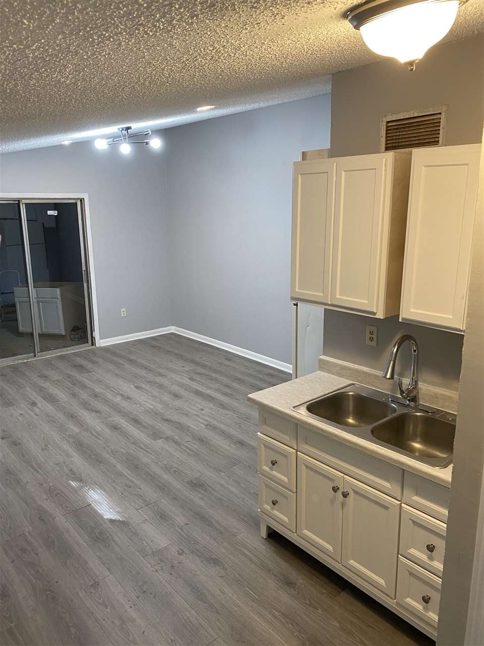4121 Arrowhead Road Memphis, TN 38118 - Photo 6 of 14 Gallery Image 6